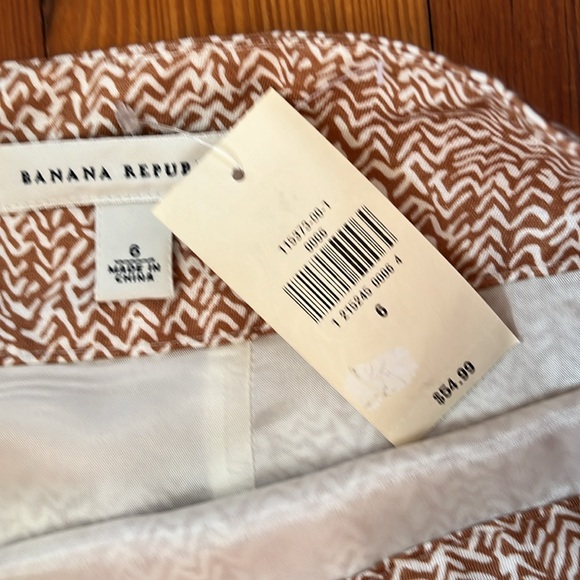 Skirt from Bannana Republic size 6 - Picture 3 of 4